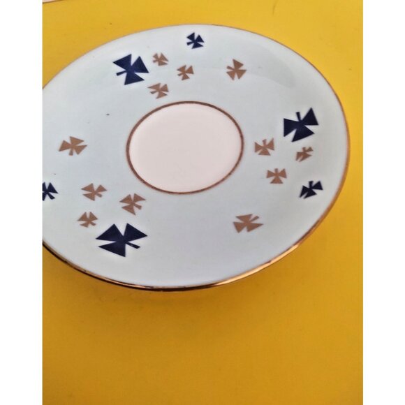 Vintage Aynsley Girl Guides Teacup and Saucer Blue and Gold Made in England - Picture 8 of 12